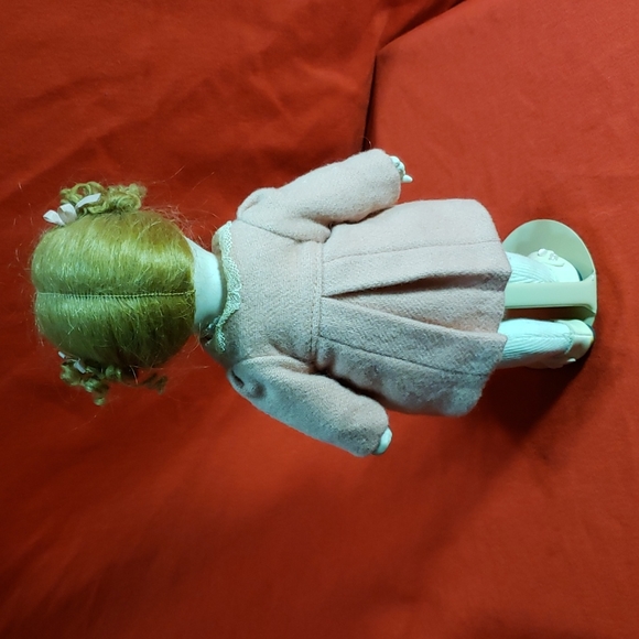 Patricia Coffer 1986 “Tansie Comes To Visit” 10" Porcelain Doll w/ Stand - Picture 5 of 14